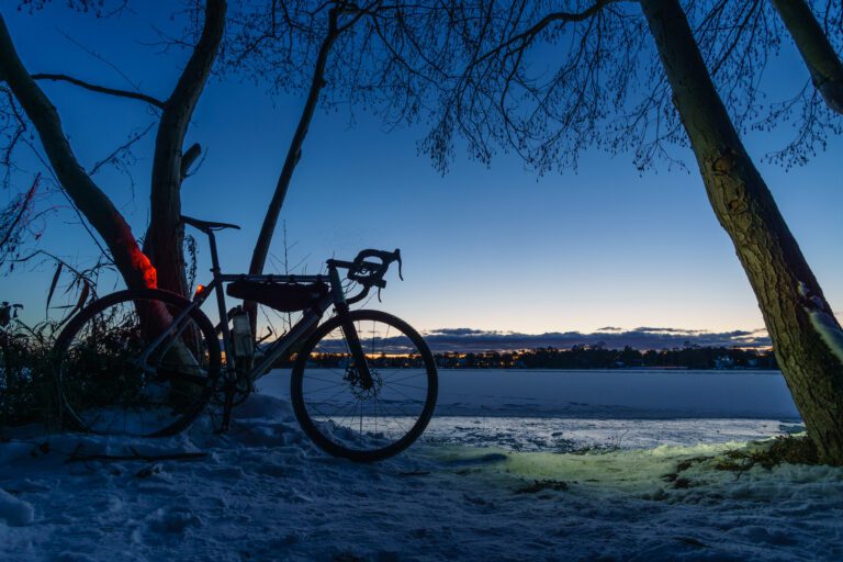 Cyclocross ist Wintersport. Die richtige Bekleidung beim Graveln und Crossen im Nasskalten