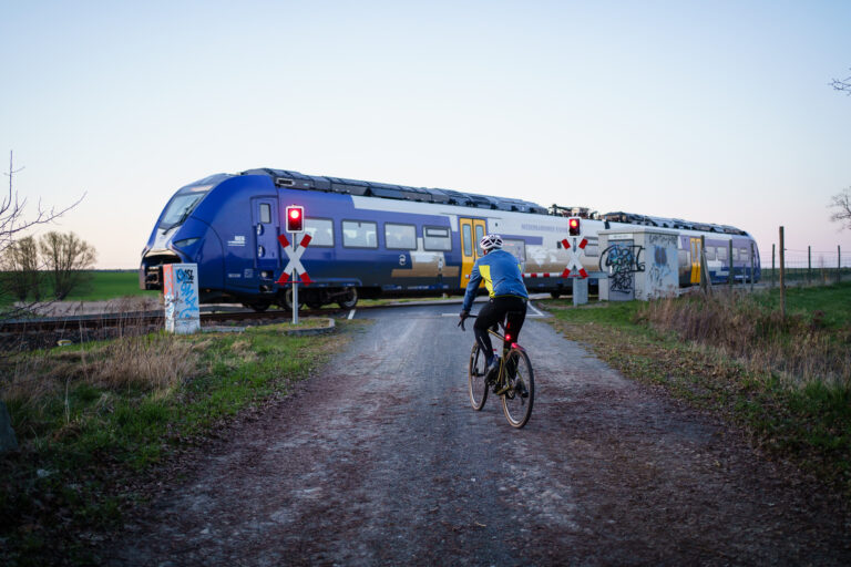 Fahrradtageskarten und Radmitmitnahme im Nahverkehr